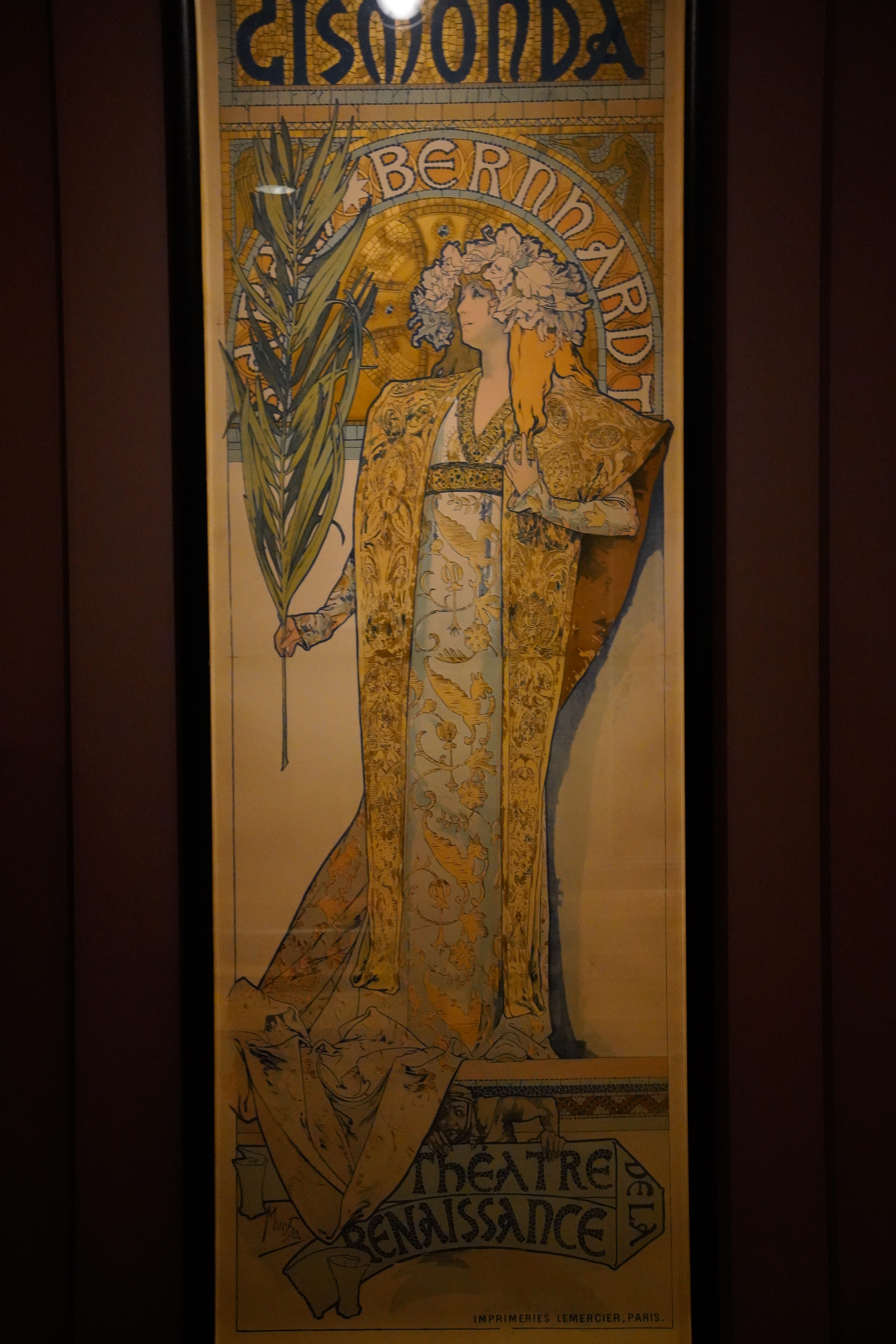 Timeless Mucha: The Magic of Line –